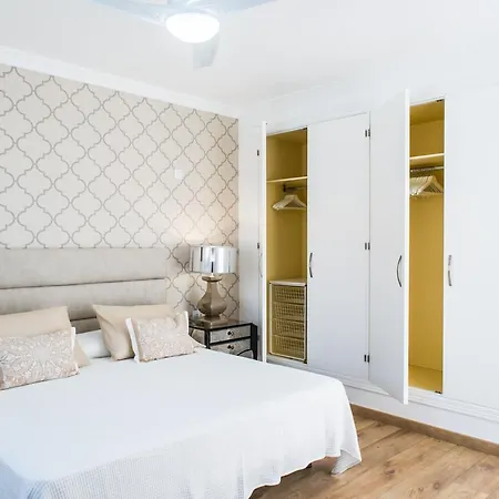 Bonita Luxury Private Pool By Holidays ヴィラ *