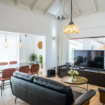 빌라 Bonita Luxury Private Pool By Holidays 코라레호